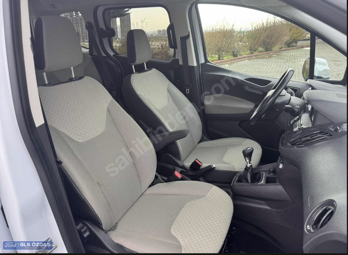FORD TOURNEO COURIER 1.5 TDCI T.PLUS 2019 MODEL